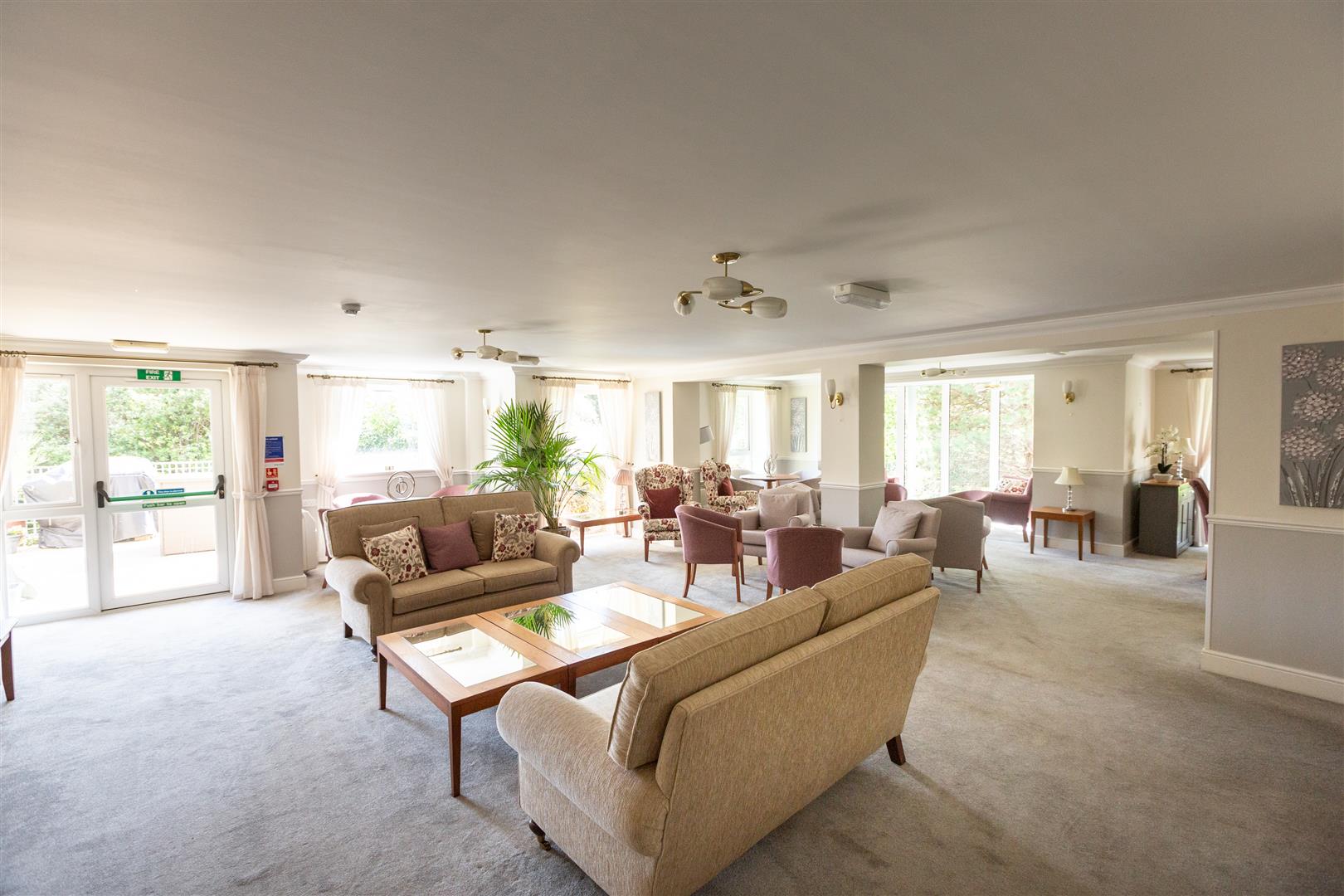Pantygwydr Court, Sketty Road, Swansea, SA2 0AW